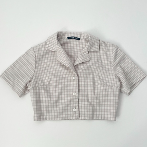 Brandy Melville Tops - Brandy Melville cropped top